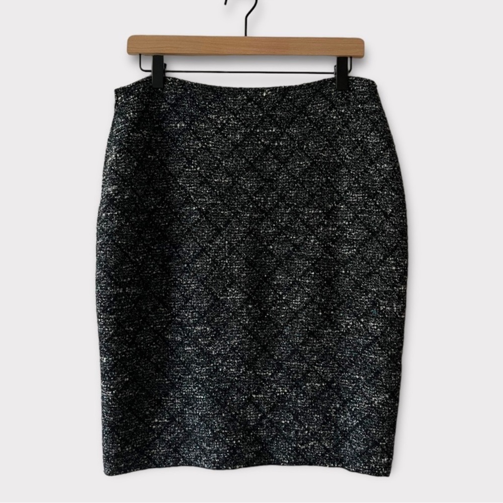St. John Metallic Tweed Boucle Wool Blend Knit Pencil Skirt Size 10